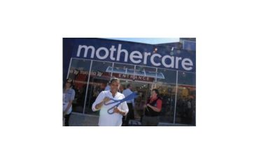 Cathy Freeman opens Mothercare flagship store at Taren Point