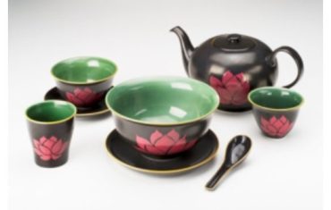 Kylie Kwong launches tableware range for Oxfam