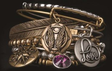 Iconic US jewellery brand Alex and Ani lands down under