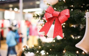 Retail looks good this Christmas with spending to exceed $48.1bn