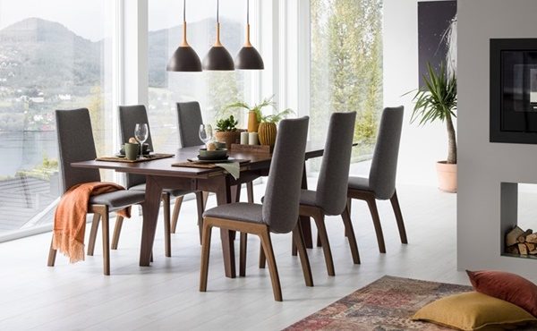 Reclining & tilting dining chair