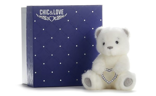 Introducing Chic & Love’s Bailey Bear