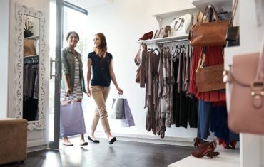How to increase foot traffic in your store