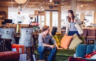 Australians still prefer shopping in store for furniture and homewares