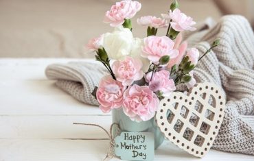 Aussies to spend $754 million on gifts this Mother’s Day