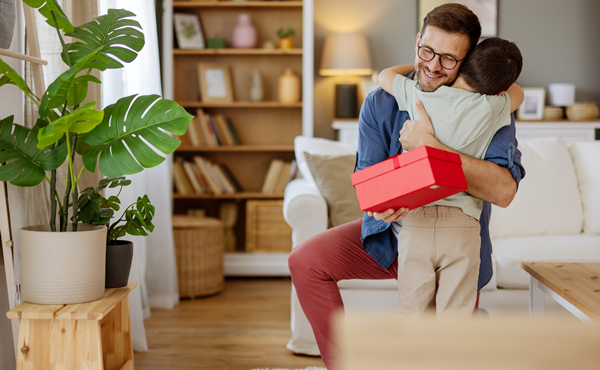 Aussies spending up on Father’s Day gifts