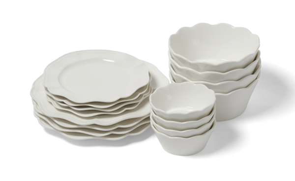 Go-to classic dining set